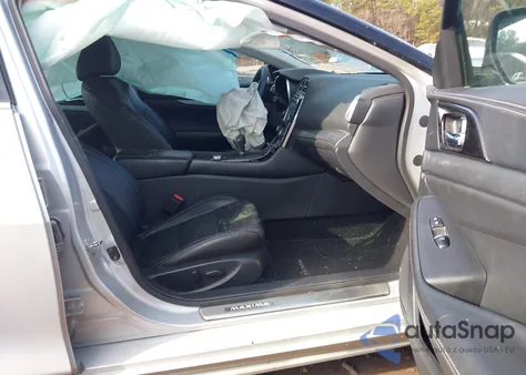 2018 Nissan Maxima 3.5 Sv z USA, uszkodzony, nr VIN 1N4AA6AP3JC402276